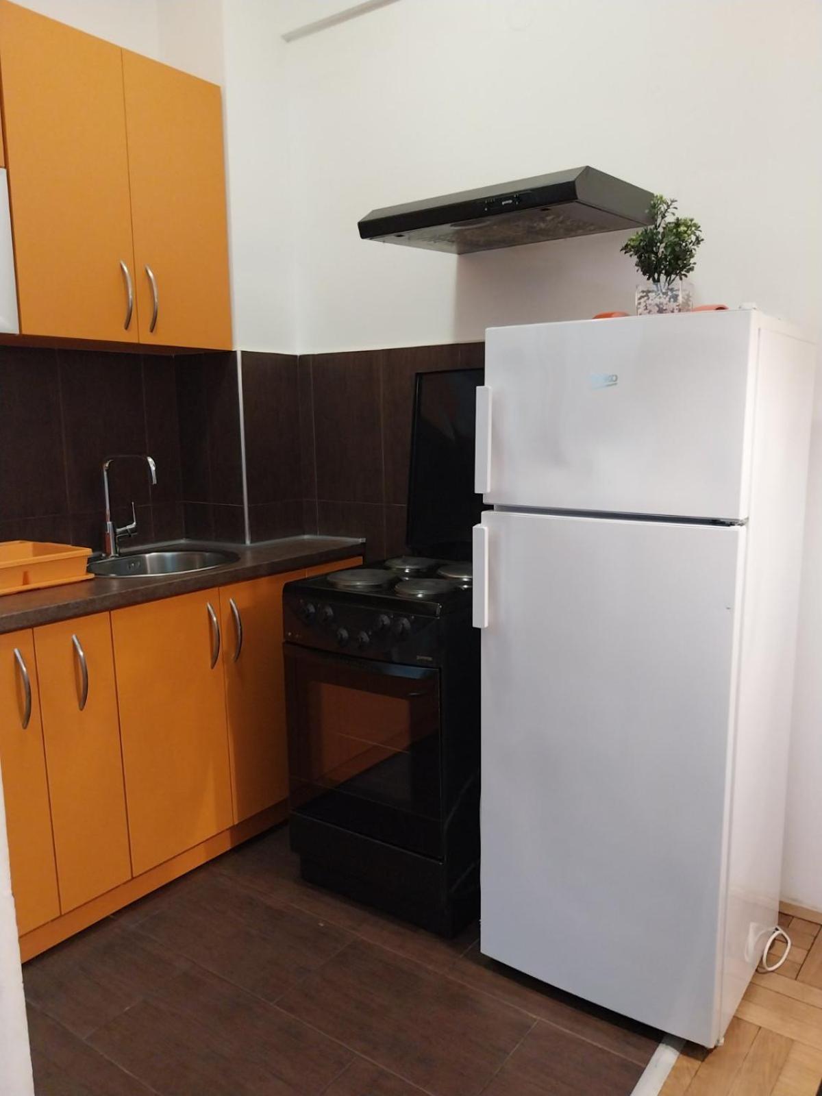 Apartman D&p With Garage * Budva